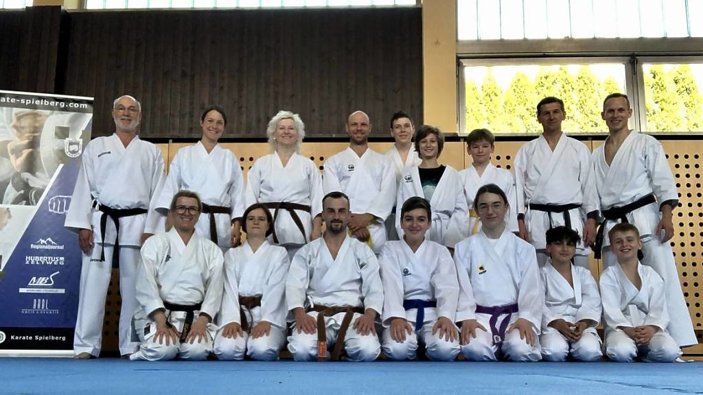 Spannender Karate Lehrgang in Spielberg